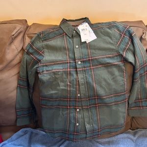 Boys button up shirt size large color OLIVH